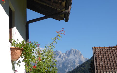Baita Mountain View Pale San Martino: Mountain Range, Hill Station, Alps, Cottage, Valley, Ridge, Mountain Village, Balcony, Summit, Houseplant