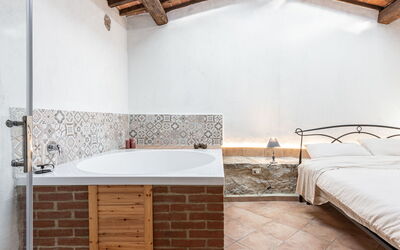 Accommodation:&nbsp;Acqua 300.1