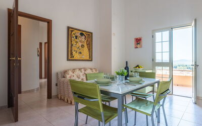 Accommodation:&nbsp;Casa Arangiu 2 647.2