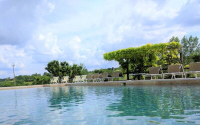 Podere della Bruciata: Swimming Pool, Outdoor Furniture, Leisure, Umbrella, Resort, Sunlounger, Tropics, Water Feature, Resort Town, Eco Hotel
