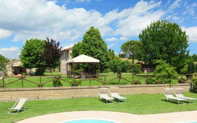 Podere dei Limoni: Tree, Swimming Pool, Resort, Outdoor Furniture, Estate, Eco Hotel, Garden, Shade, Lawn