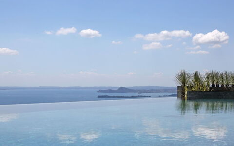 Villa Garda: Blue, Water, Body Of Water, Swimming Pool, Sea, Coastal And Oceanic Landforms, Resort, Ocean, Dusk, Tropics
