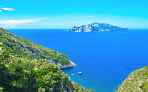Villa Campanella: Blue, Water, Body Of Water, Natural Landscape, Coastal And Oceanic Landforms, Coast, Sea, Summer, Promontory, Mountain