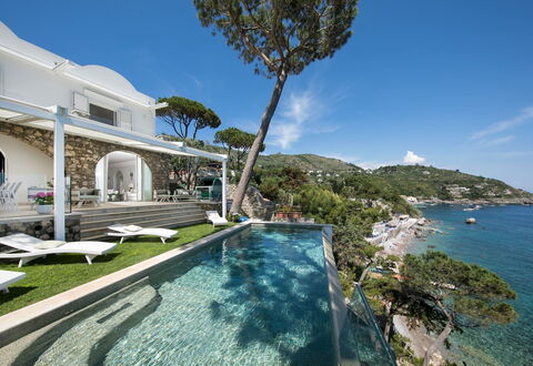 Villa Ribes: Coast, Sea, Coastal And Oceanic Landforms, Resort, Swimming Pool, Ocean, Shore, Bay, Cove, Tropics