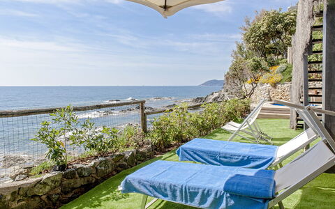 Vistamare: Blue, Outdoor Furniture, Furniture, Sea, Coastal And Oceanic Landforms, Resort, Chair, Coast, Ocean, Leisure