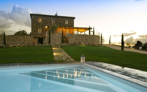 Villa Eline: Swimming Pool, Farmhouse, Evening, Villa, Agriculture