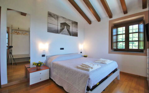 Villa Sarzana: Interior Design, Ceiling, Room, Home, Bedroom, Furniture, Flooring, Bed, Floor, Bed Frame