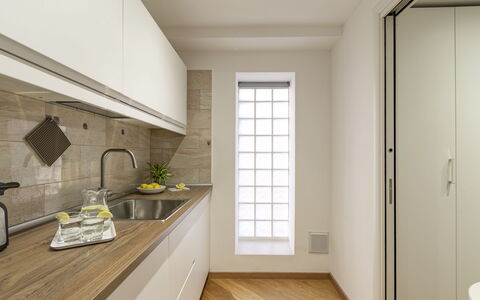 Suite Trastevere: Interior Design, Wall, Countertop, Kitchen, Flooring, Wood, Floor, Ceiling, Sink, Plumbing Fixture