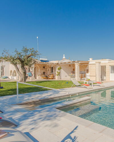 Lamia Del Vespro: Residential Area, Swimming Pool, Estate, Landscaping, Villa, Resort, Hacienda, Hotel