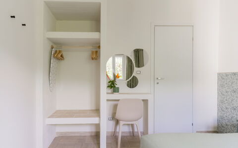 Accommodation:&nbsp;Apulia Savasana House