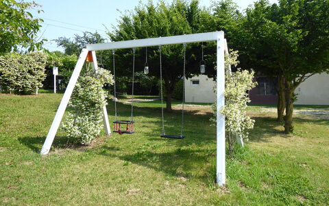 Silea Apartments, Pool, Garden, Treviso: Garden, Swing, Lawn, Outdoor Play Equipment, Shade, Backyard, Yard, Landscaping, Park, Playground