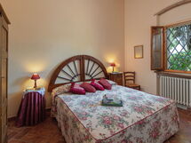 Accommodation:&nbsp;Owl