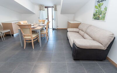 Accommodation:&nbsp;Gavia Trilo 6