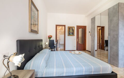 Gallipoli Apartment Ac, Seaside: Furniture, Bed, Interior Design, Flooring, Floor, Bedroom, Room, Wood, Bed Sheet, Bedding