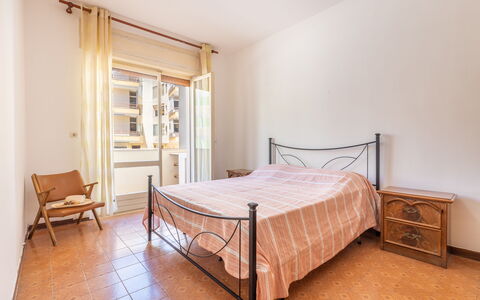 Vico Apartment Balcony, Gallipoli: Flooring, Interior Design, Floor, Wood, Room, Furniture, Ceiling, Bed, Bedroom, Wood Flooring