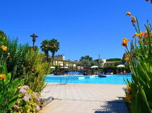 Nature & Country Resort Near The sea