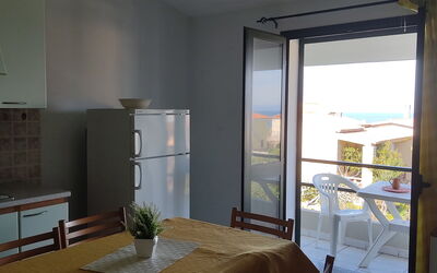 Accommodation:&nbsp;Trilo 9