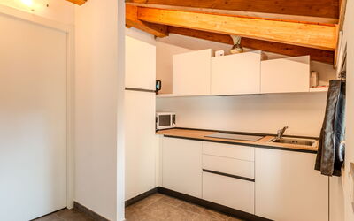 Accommodation:&nbsp;Dema 609.2