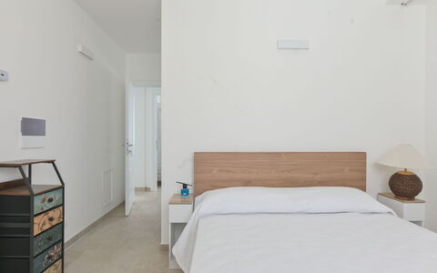 Accommodation:&nbsp;Elba 610.3