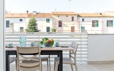 Accommodation:&nbsp;Elba 610.3