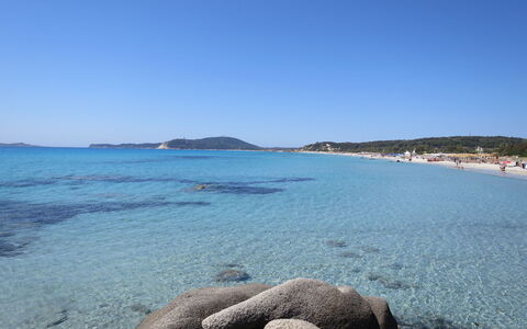 Borghi Piscina: Blue, Water, Body Of Water, Water Resources, Sea, Coast, Beach, Coastal And Oceanic Landforms, Horizon