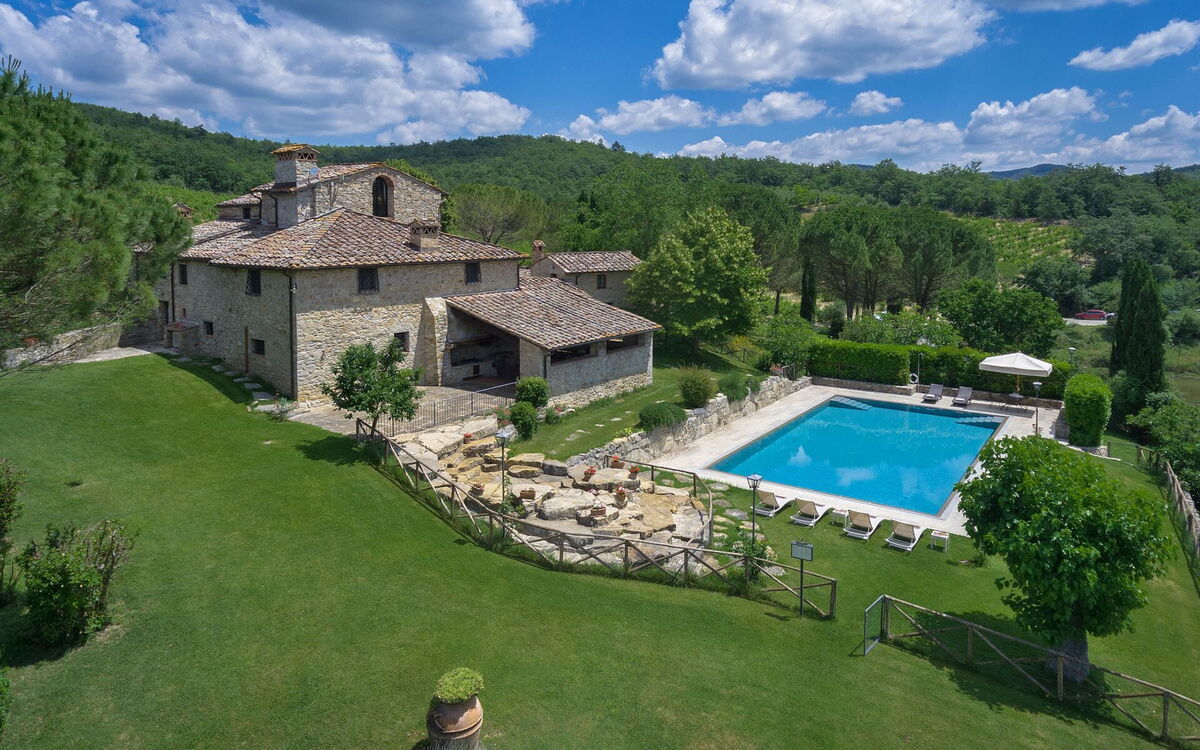 La Dimora del Chianti Dimora: Stunning Tuscan Vill