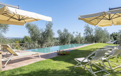 Villa del Mangia - Luxury Villa with Infinity Pool - Siena, Tuscany, Italy