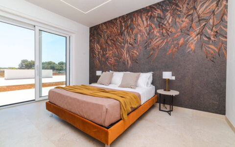 Villa Donnosanto a 5 Minuti Da Spiaggia. Ostuni 10: Wood, Bedroom, Floor, Interior Design, Flooring, Home, Bed Sheet, Bedding, Bed, Wood Flooring