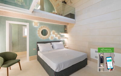 Accommodation:&nbsp;Russarda - Deluxe Room with Bath Tub - Borgo Bianc