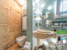 Accommodation:&nbsp;Iride - Deluxe Room - Corte Dei Granai