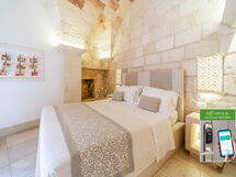 Accommodation:&nbsp;Riccio - Romantic Room - Corte dei Granai