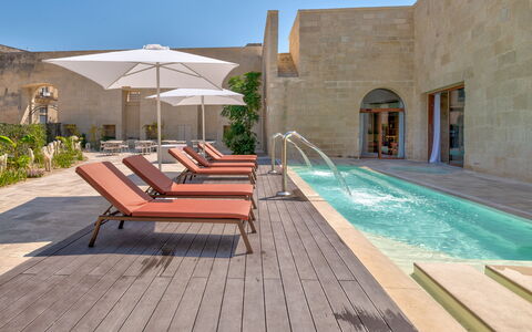 Palazzo Corte Dei Granai: Swimming Pool, Resort, Hacienda, Design, Flowerpot, Houseplant, Hotel, Water Feature, Courtyard, Villa