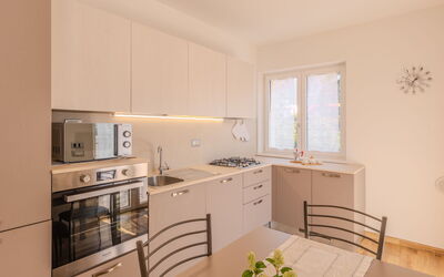 Accommodation:&nbsp;Calicantus 100.1
