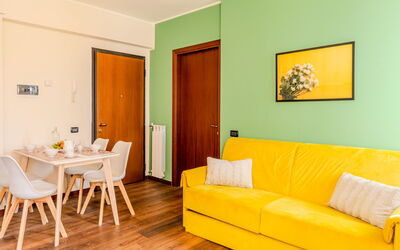 Accommodation:&nbsp;Piazza San Giuseppe 600.3
