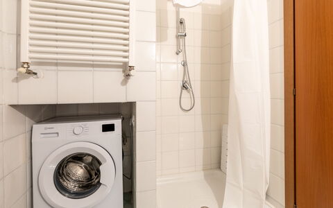 Movie Suite Jesi: Bathroom, Interior Design, Plumbing Fixture, Flooring, Floor, Plumbing, Tap, Room, Toilet, Mirror