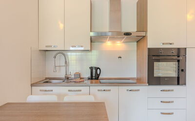 Accommodation:&nbsp;Sole e Fiori 704.2