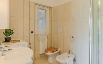 Accommodation:&nbsp;Sole e Fiori 704.2