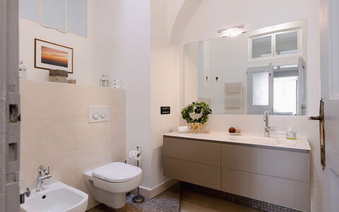 Operapartment: Flooring, Plumbing Fixture, Interior Design, Sink, Floor, Bathroom Sink, Bathroom, Tap, Toilet, Bathroom Cabinet