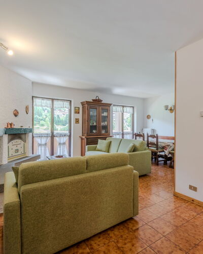 La Casa dei Frassini: Interior Design, Furniture, Flooring, Floor, Wood, Ceiling, Couch, Room, Living Room, Lighting