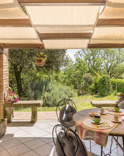 Allumiere: Apartment, Shade, Hotel, Swimming Pool, Balcony