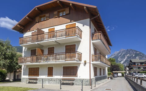 Bormio 16: Balcony, Mountain Range, Alps, Mountain Village
