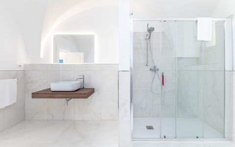 Villa Augusta Vista Mare: Flooring, Floor, Plumbing Fixture, Bathroom, Interior Design, Tile, Tap, Plumbing, Composite Material, Ceiling