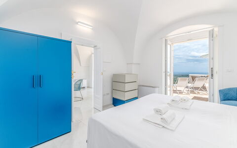 Villa Augusta Vista Mare: Blue, Apartment, Sea, Hotel