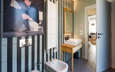 Il Monumento: Interior Design, Flooring, Plumbing Fixture, Floor, Plumbing, Tap, Apartment, Sink, Bathroom Sink, Bathroom