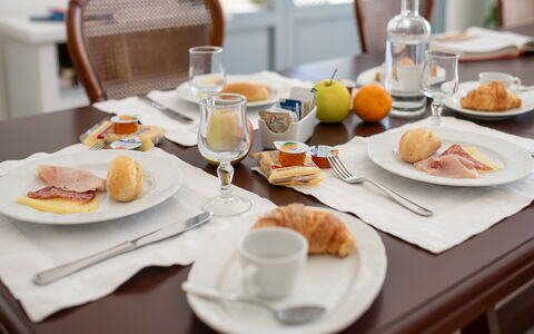 Masseria Lamagrotte By Raro Rooms: Food, Tableware, Serveware, Dishware, Drinkware, Table, Furniture, Plate, Ingredient