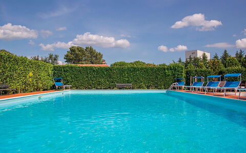 Oasi Della Pergola: Blue, Swimming Pool, Leisure, Resort, Eco Hotel, Outdoor Furniture, Shade, Leisure Centre, Hotel, Resort Town