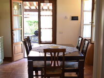 Accommodation:&nbsp;Girasole