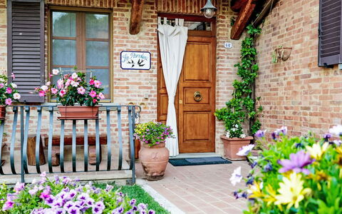 Le Rondini: Flower, Flowerpot, Door, Shrub, Houseplant, House, Brick, Home, Garden