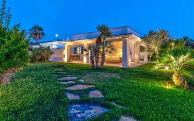 Villa Azzurra Monticelli: Home, Estate, Mansion, Resort, Hacienda, Garden, Landscaping, Villa, Eco Hotel