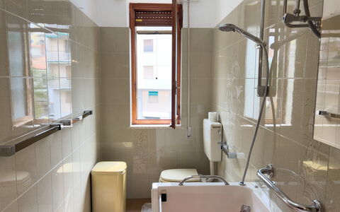 Casa Francy - Arma Di Taggia: Bathroom, Plumbing Fixture, Flooring, Interior Design, Floor, Tap, Plumbing, Toilet, Sink, Tile